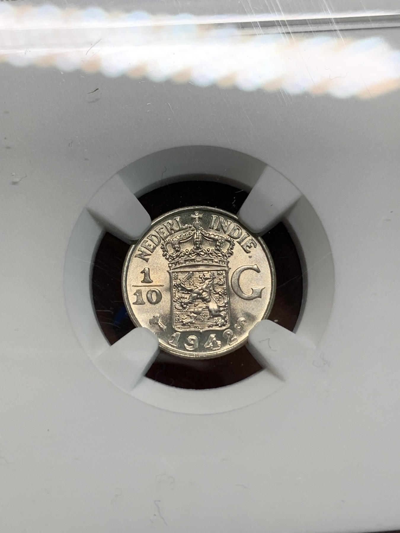 《竞宝斋》第240场-周日，周一 年终尾场 (全场包邮) NGC MS66 1942年S版 荷属东印度群岛（今印尼）1/10盾 银币