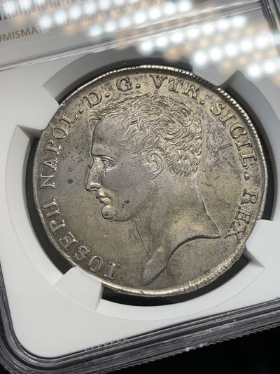 《竞宝斋》第239场-周日，周一 年终拍场 (全场包邮) NGC AU53 意大利 那不勒斯王国 1808 约瑟夫·拿破仑 120G 大银币 稀缺品种 包浆底板细节都非常好 发丝无磨损 性价比好 低评了