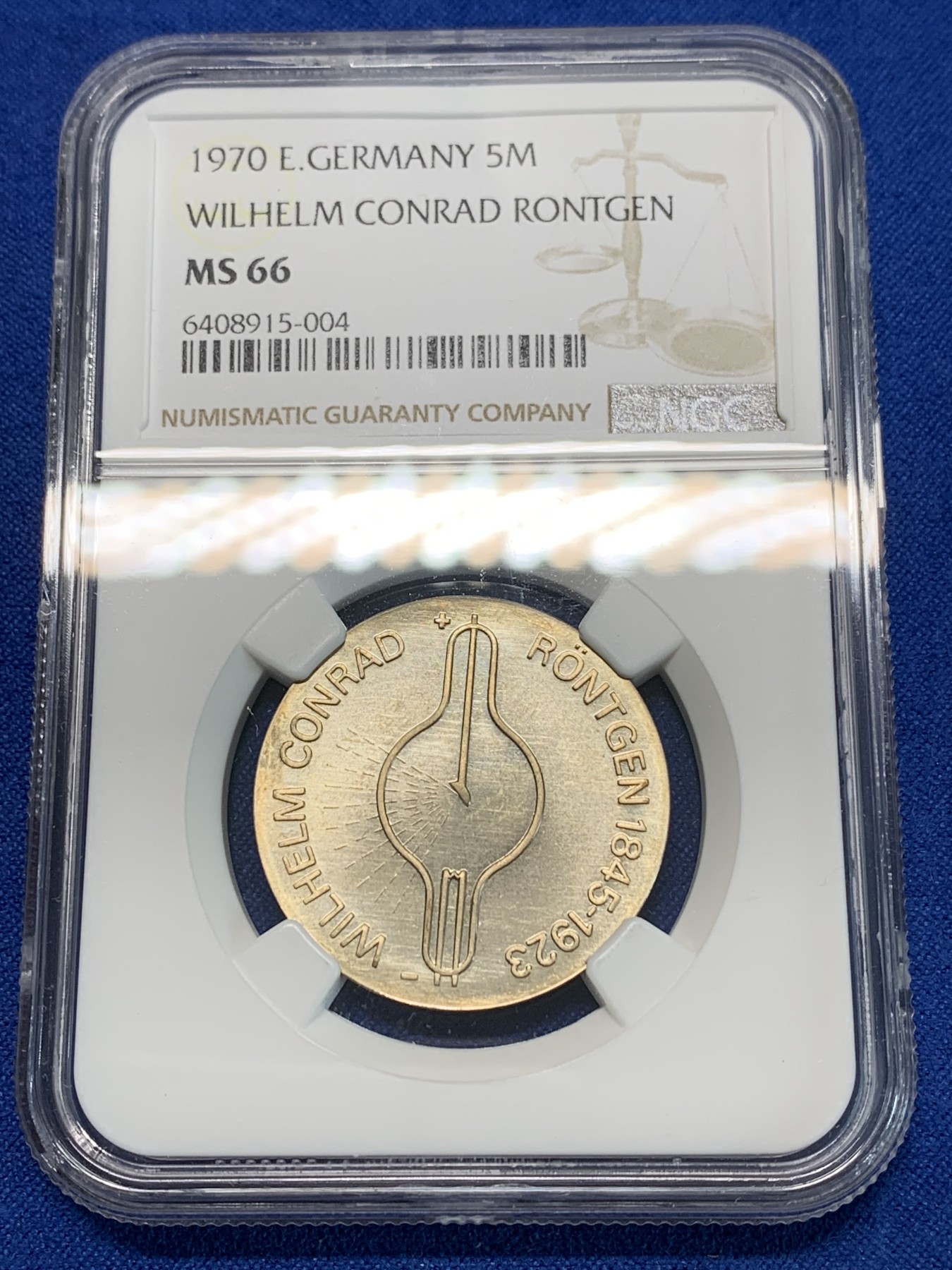 《竞宝斋》第240场-周日，周一 年终尾场 (全场包邮) NGC-MS66 东德1970年 5马克 伦琴纪念镍币 正面为伦琴射线管