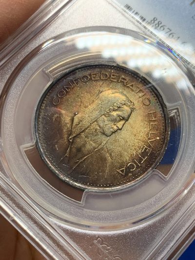《竞宝斋》第239场-周日，周一 年终拍场 (全场包邮) PCGS-MS66 瑞士1967年5法郎银币，官网只有一枚更高分，该年份官网封面首枚广告币，分数状态包浆都是顶级