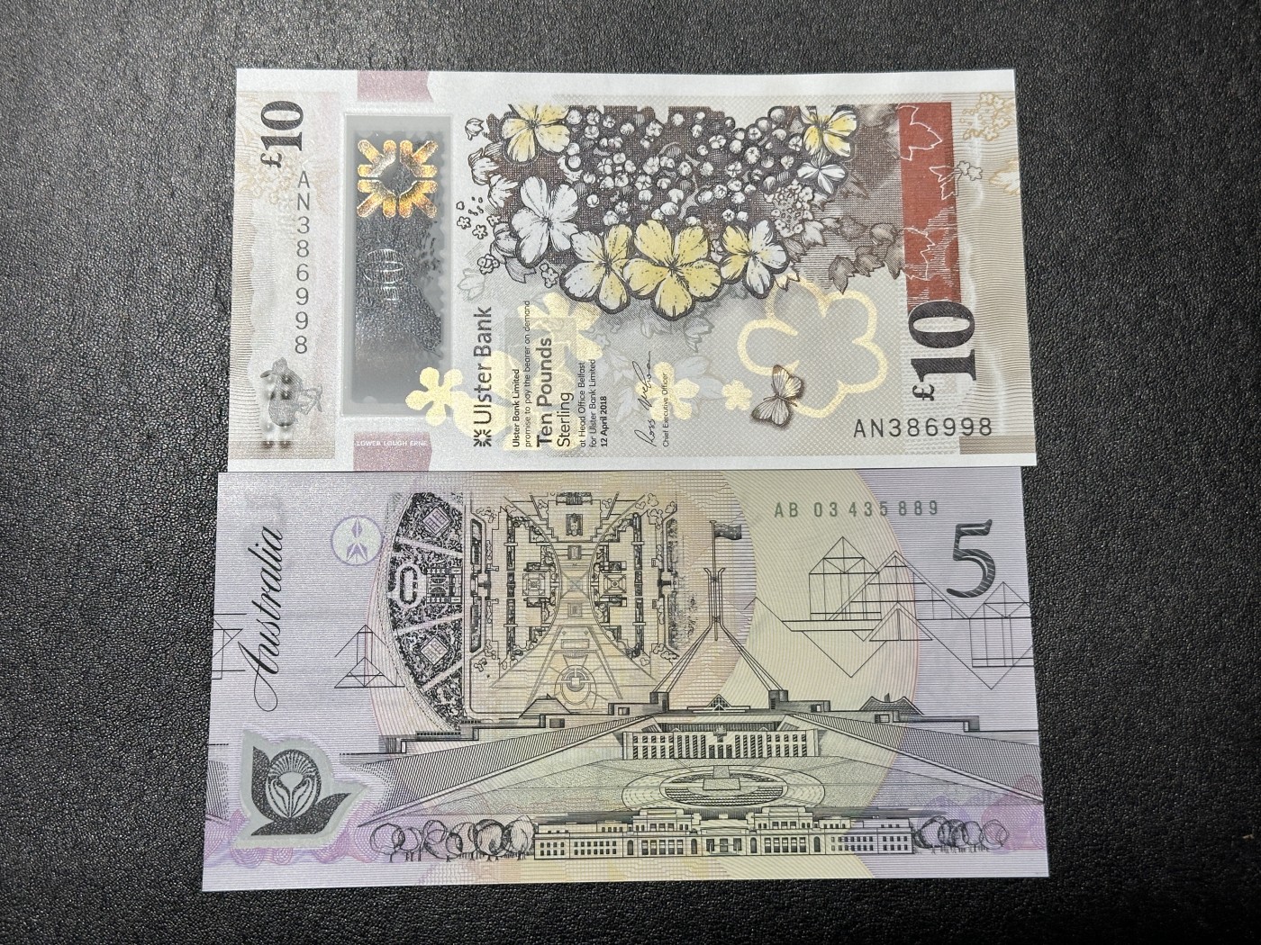 《外钞收藏家》第三百三十六期 2018年北爱尔兰10镑无47+03年澳大利亚5元 全新UNC