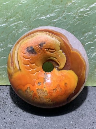 精美亚光高玉化冰飘战国红玛瑙手工俏色巧雕雄鹰平安扣一个 - 精美亚光高玉化冰飘战国红玛瑙手工俏色巧雕雄鹰平安扣一个
