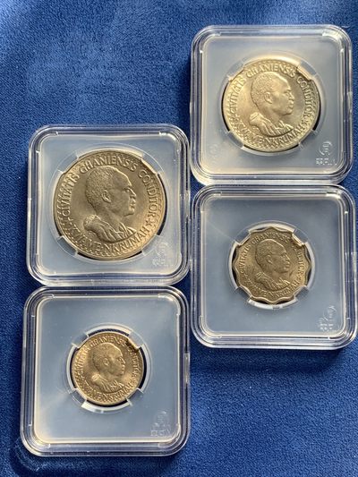 《竞宝斋》第239场-周日，周一 年终拍场 (全场包邮) 4枚一组 加纳1965年恩克鲁玛头像全套，UNC-BU强光好品一次收齐！