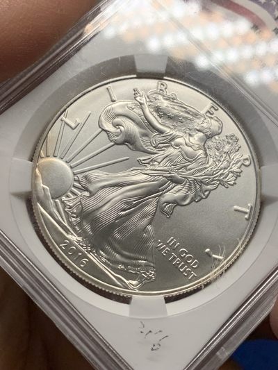 《竞宝斋》第239场-周日，周一 年终拍场 (全场包邮) NPGS CPS 美国2016年行走女神1美元纪念银币