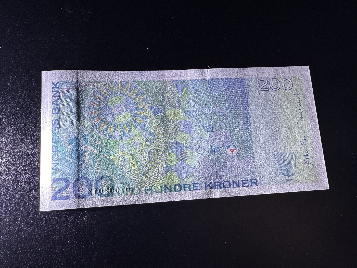 《外钞收藏家》第三百三十六期 1994年挪威100克朗 全新UNC