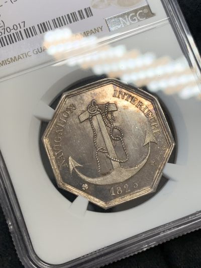 《竞宝斋》第239场-周日，周一 年终拍场 (全场包邮) NGC MS63 1825年法国运河和河流运输八角银质代币 蜜蜂边铭 早期品种