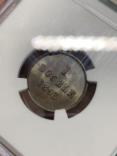 《竞宝斋》第239场-周日，周一 年终拍场 (全场包邮) NGC MS65BN 1893年根西喜顿厂【H厂】3叶雄狮版1道布高分铜币