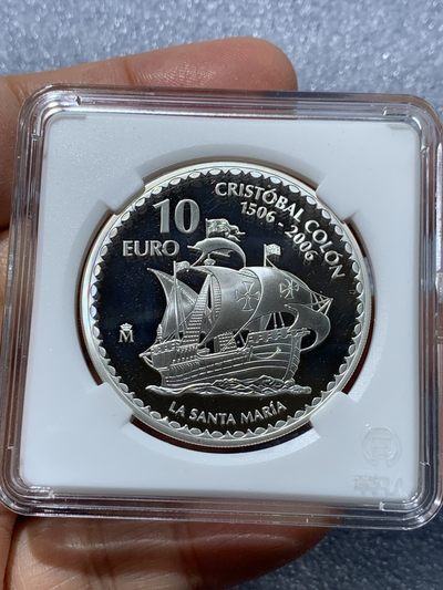 《竞宝斋》第239场-周日，周一 年终拍场 (全场包邮) 西班牙2006年哥伦布远航船队（圣塔马利亚号）10欧精制币（发行9960枚） 27g 40mm 925银