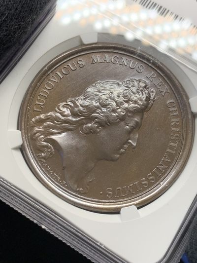 《竞宝斋》第239场-周日，周一 年终拍场 (全场包邮) 唯一冠军分 NGC MS66BN 法国1674年路易十四太阳王拉登堡战役纪念大铜章