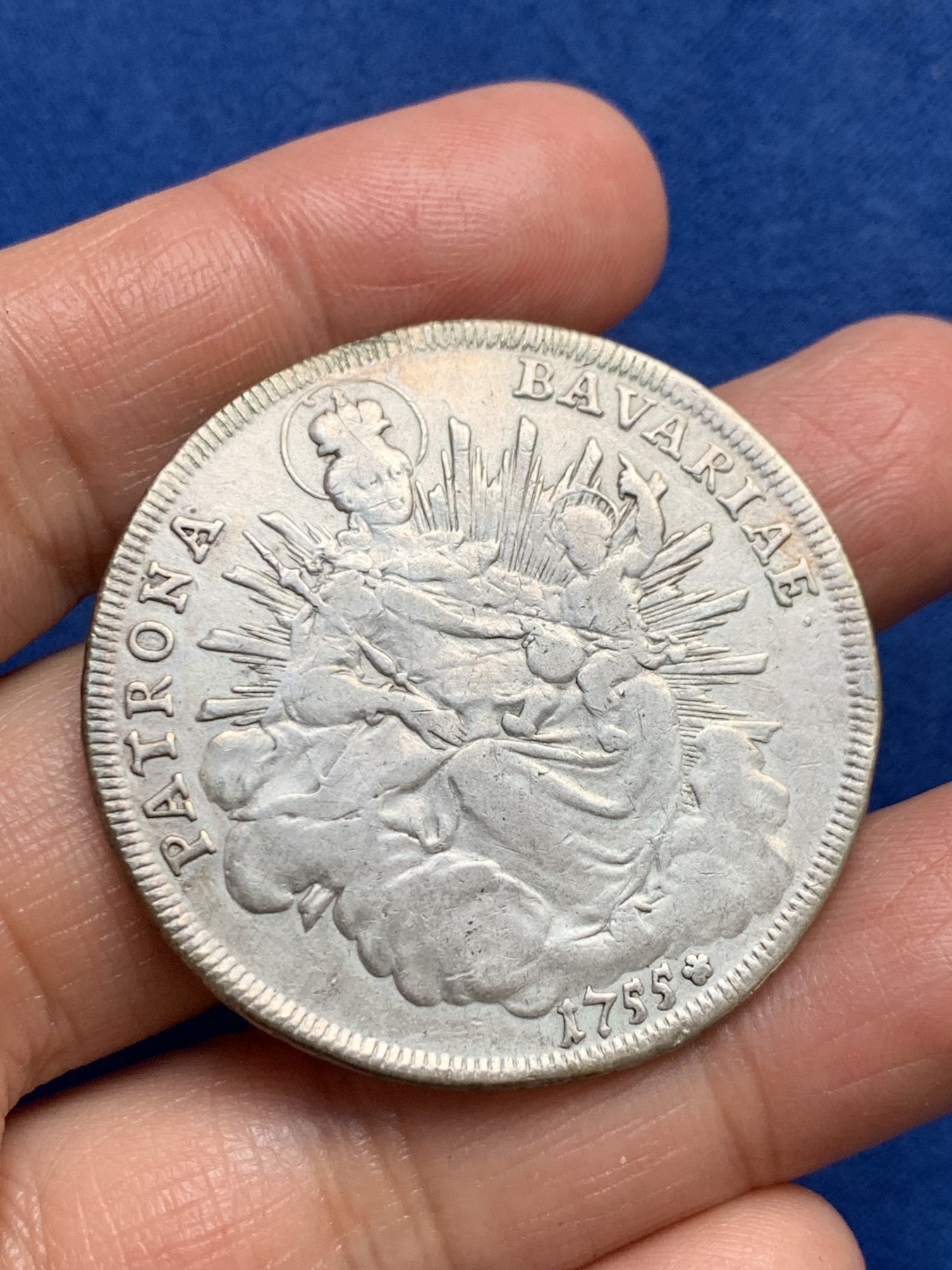 《竞宝斋》第240场-周日，周一 年终尾场 (全场包邮) 德国1755年巴伐利亚抱婴泰勒 底光充沛