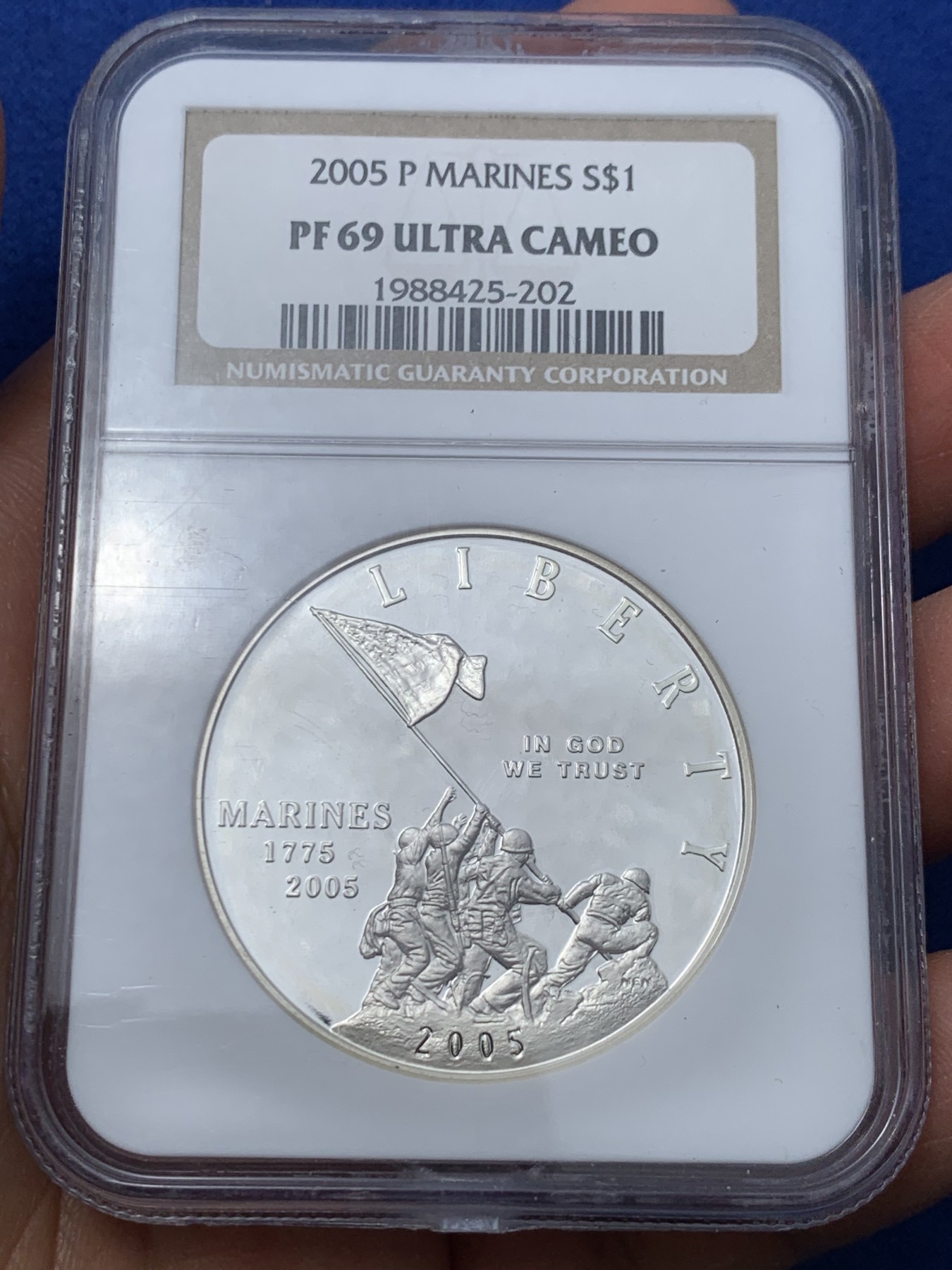 《竞宝斋》第240场-周日，周一 年终尾场 (全场包邮) NGC老评PF69 美国2005海军陆战队成立230周年精制纪念银币 07年克劳斯最佳硬币