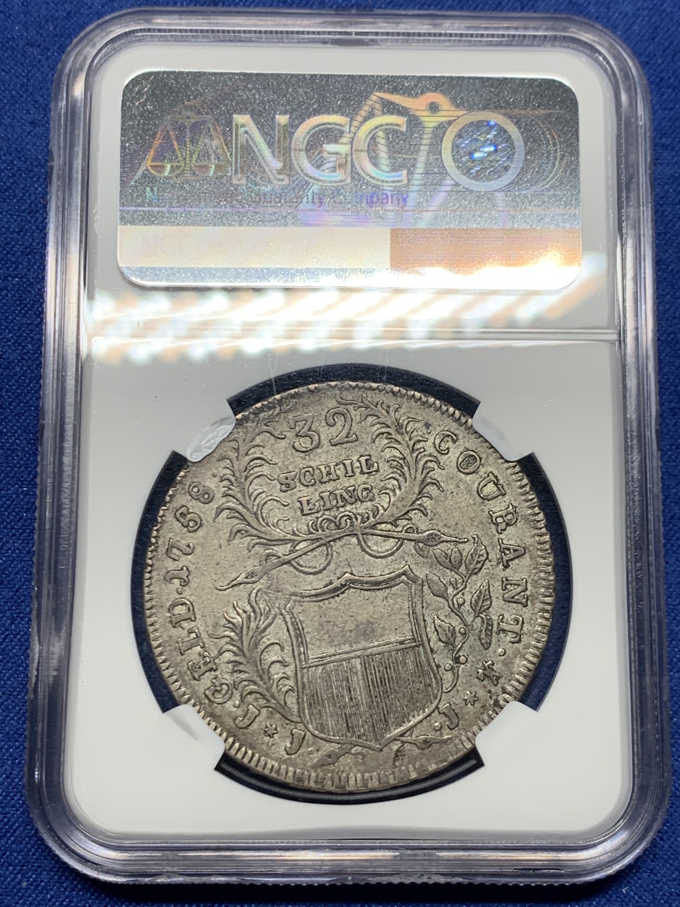 《竞宝斋》第240场-周日，周一 年终尾场 (全场包邮) NGC- XF45 德国 1758 吕贝克32先令银币 原味包浆 打制不错