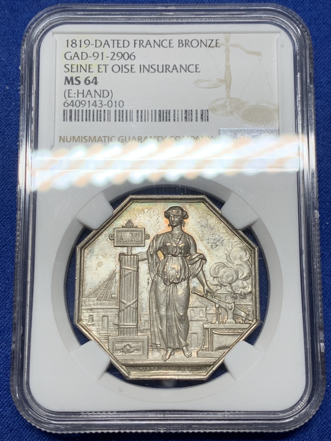 《竞宝斋》第240场-周日，周一 年终尾场 (全场包邮) NGC MS64 法国赛因保险八角银质代币 手指边铭银标 高品好状态 少见品种