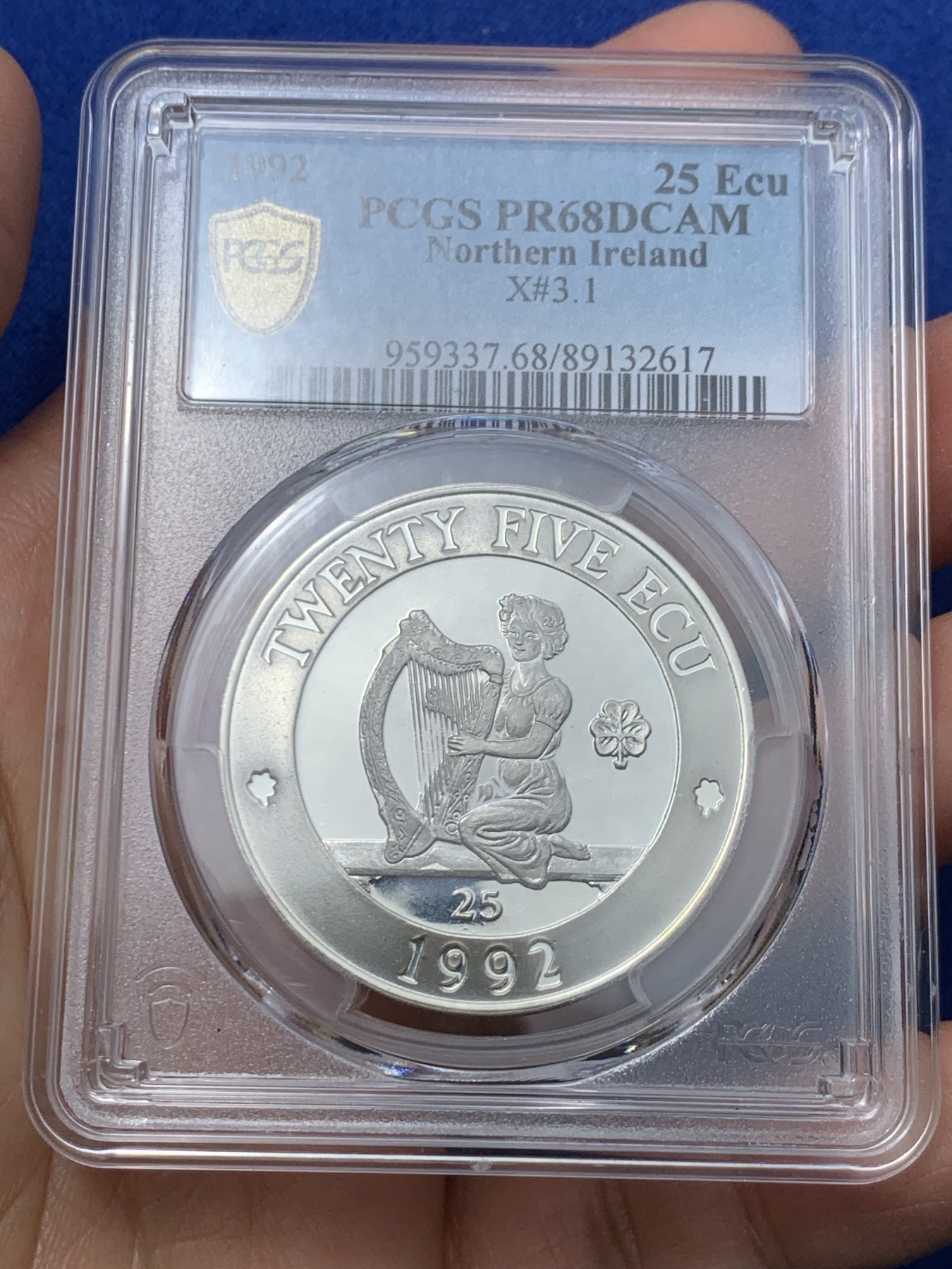 《竞宝斋》第240场-周日，周一 年终尾场 (全场包邮) PCGS金盾 PR68DCAM 北爱尔兰1992年25埃居精制大银币