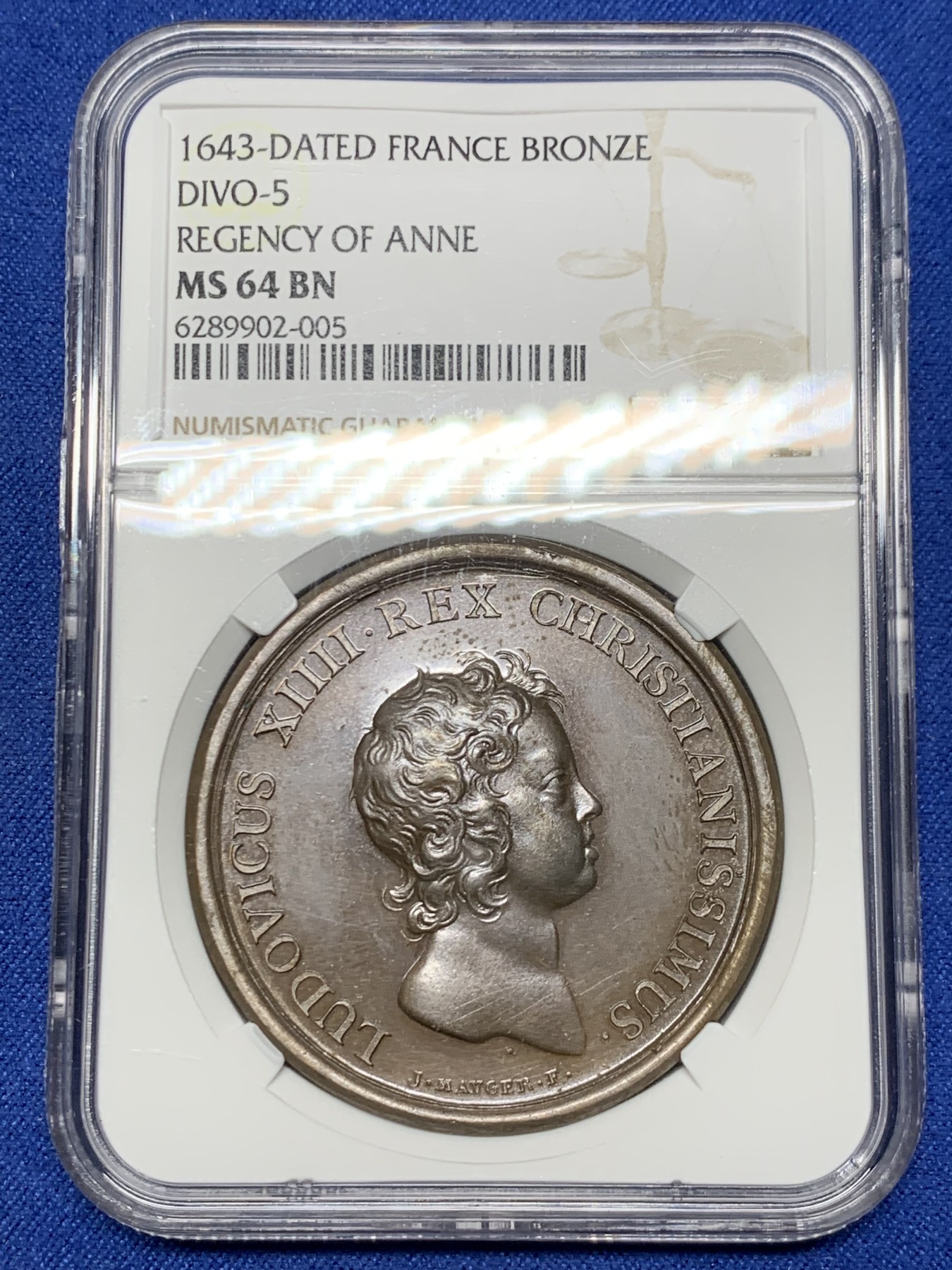 《竞宝斋》第240场-周日，周一 年终尾场 (全场包邮) 唯一冠军分 NGC MS64BN 法国1643年路易十四小孩版安妮摄政时期纪念大铜章