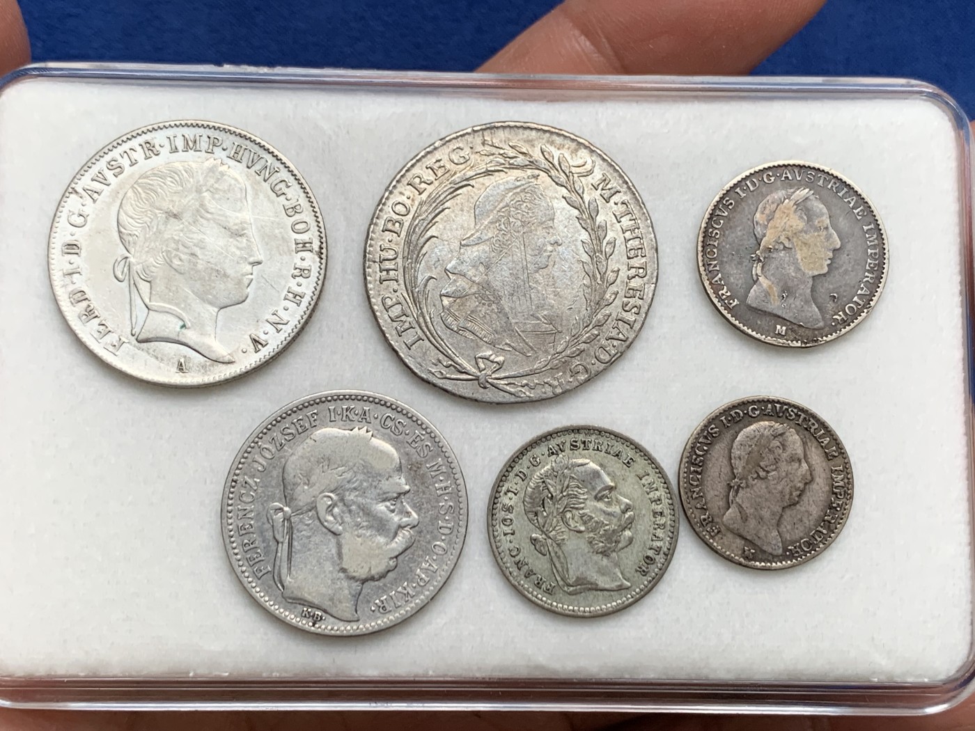 《竞宝斋》第240场-周日，周一 年终尾场 (全场包邮) 6枚一组 神罗、奥匈帝国 银辅币 品相可以 小东西收起来不容易