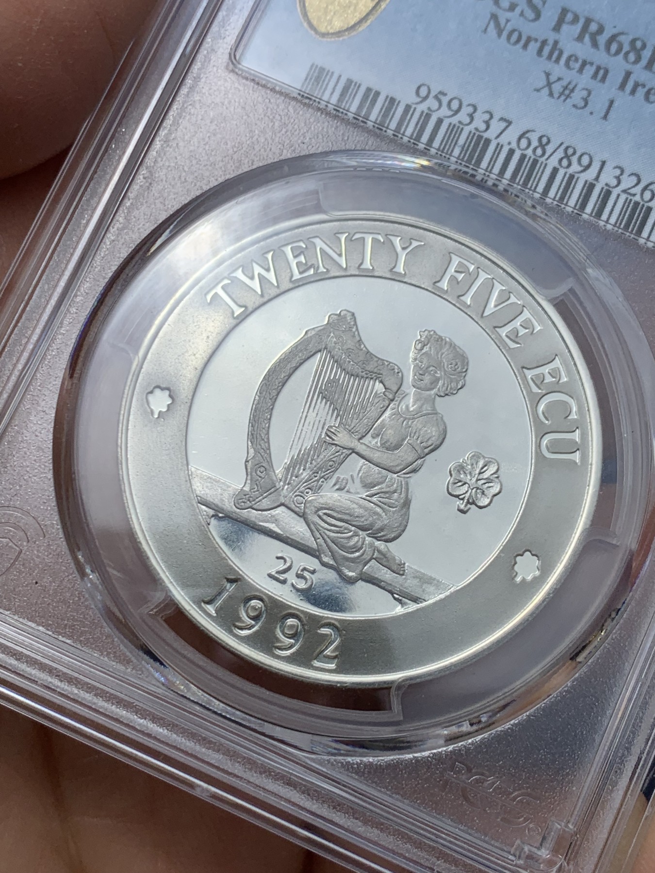 《竞宝斋》第240场-周日，周一 年终尾场 (全场包邮) PCGS金盾 PR68DCAM 北爱尔兰1992年25埃居精制大银币