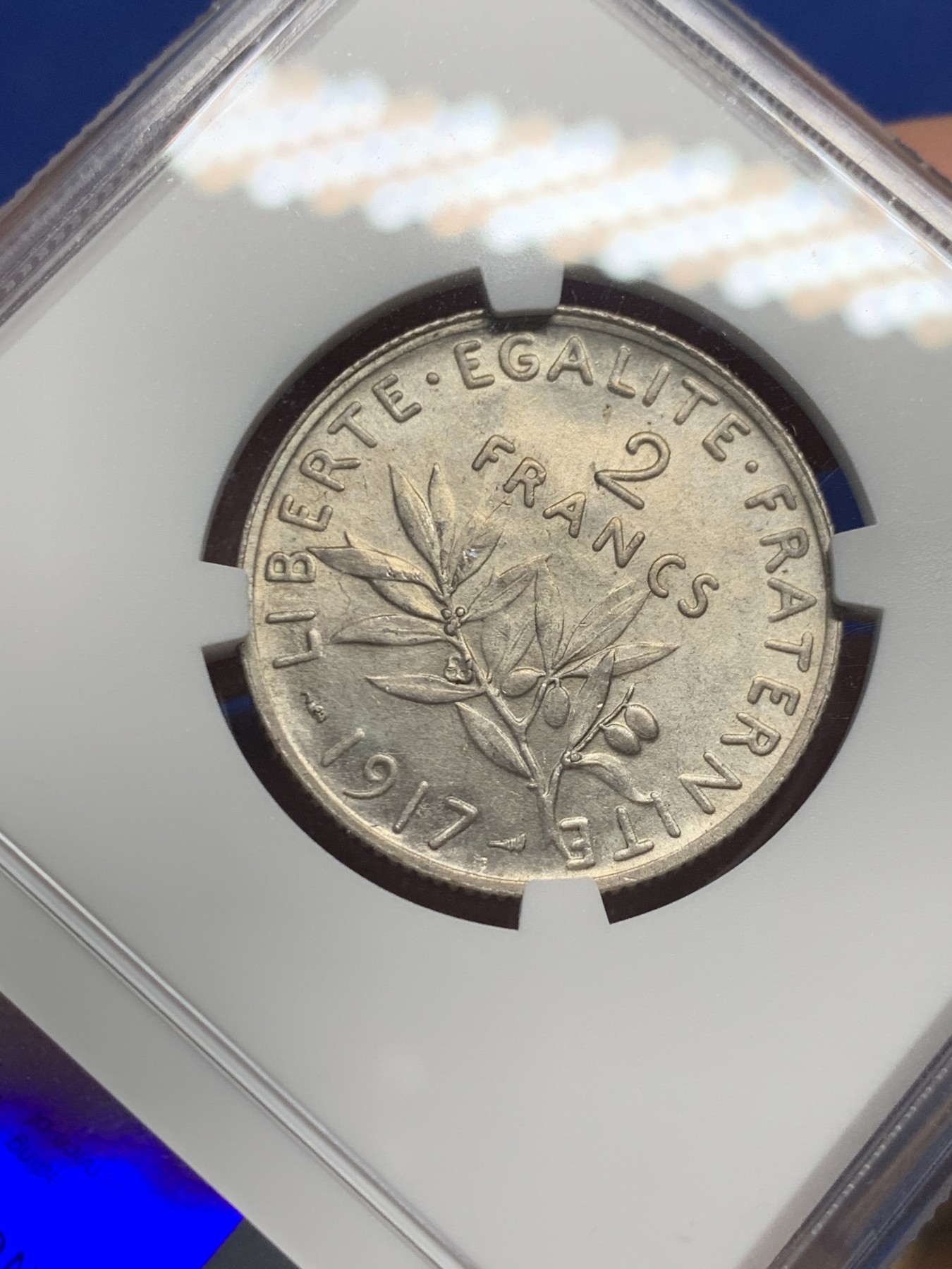 《竞宝斋》第240场-周日，周一 年终尾场 (全场包邮) NGC-MS61 法国1917年播种女神2法郎银币