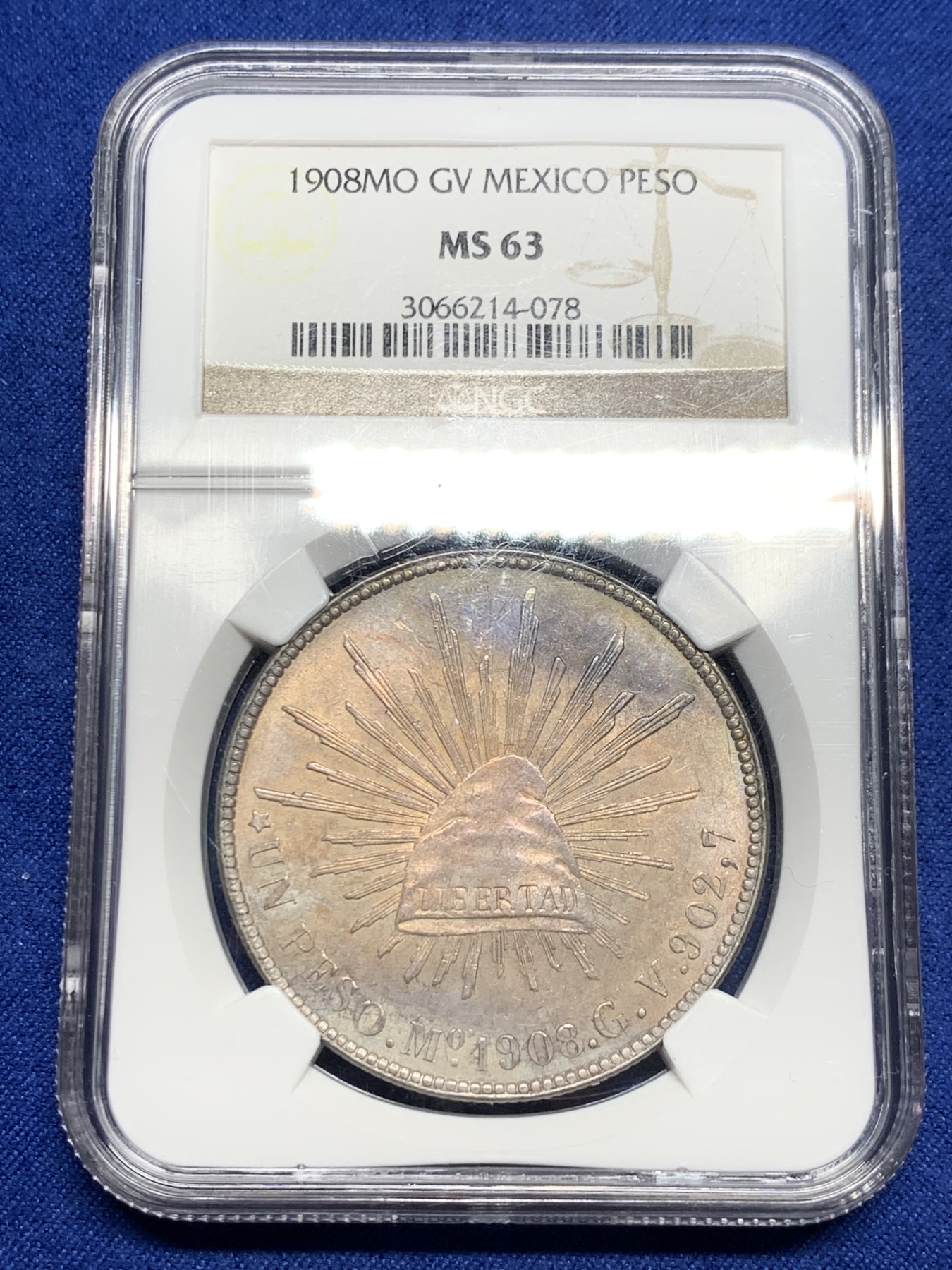 《竞宝斋》第240场-周日，周一 年终尾场 (全场包邮) NGC MS63 墨西哥1908年MO GV鹰洋1比索银币 老盒严评 双面五彩