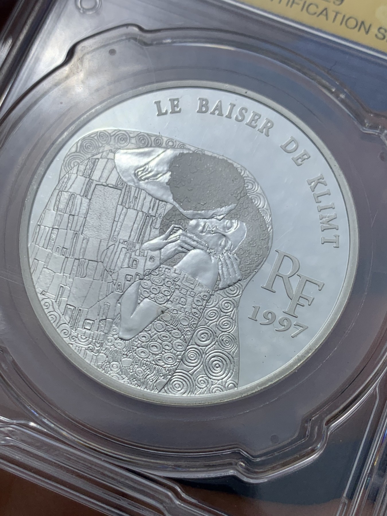 《竞宝斋》第240场-周日，周一 年终尾场 (全场包邮) 信泰PF70UC 1997法国银币 奥地利画家克莱门特名画“吻”