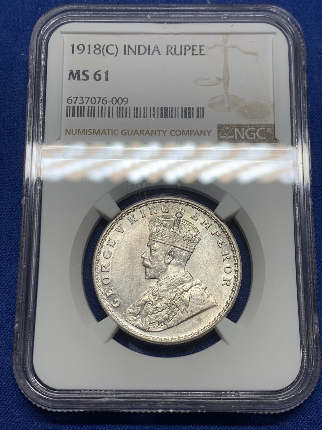 《竞宝斋》第240场-周日，周一 年终尾场 (全场包邮) NGC MS61 英属印度 1918年 C版 乔五 1卢比银币