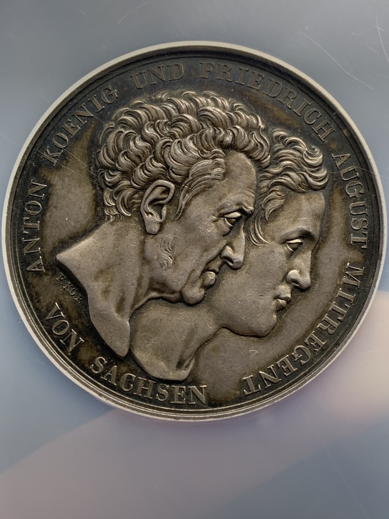 《竞宝斋》第240场-周日，周一 年终尾场 (全场包邮) NGC-MS64 1831 德意志萨克森邦国新宪法纪念大银章 浮雕状态与细节 胜过币不少 大规格大盒封装 此款确实少见