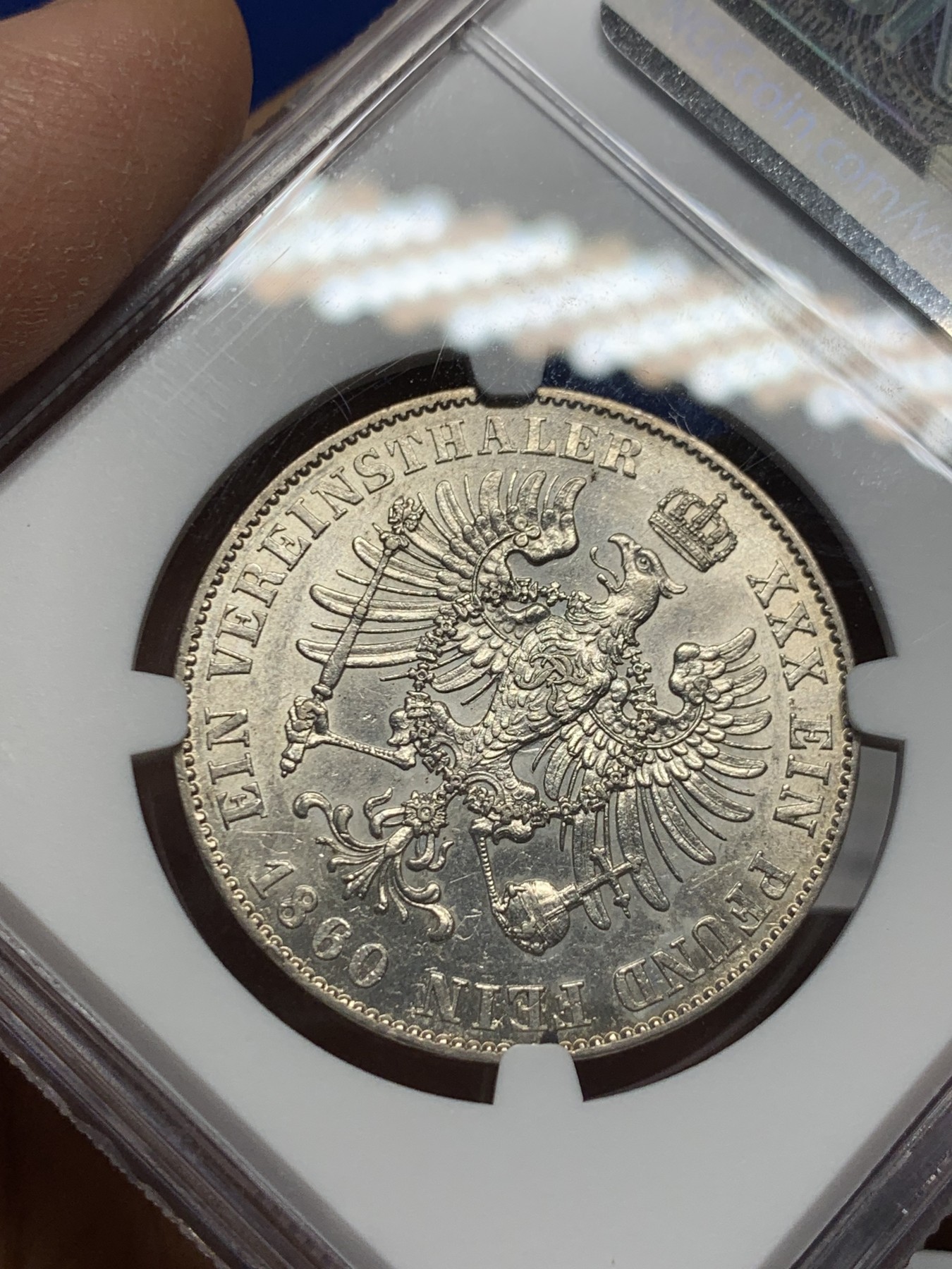 《竞宝斋》第240场-周日，周一 年终尾场 (全场包邮) NGC AUD 1860年德国普鲁士威廉四世洋葱头1泰勒银币，品相很好，细节见图