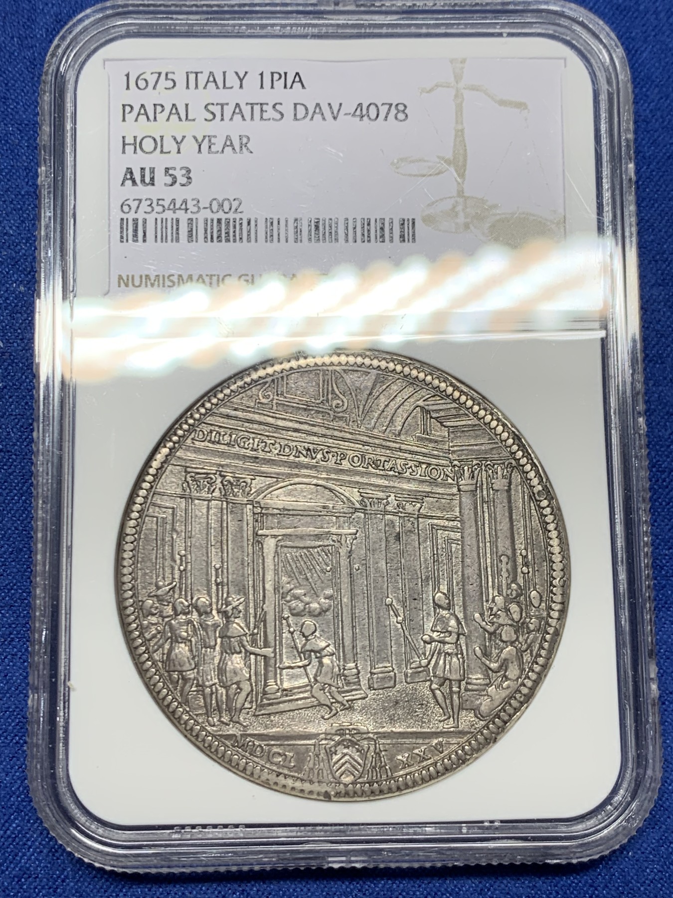 《竞宝斋》第240场-周日，周一 年终尾场 (全场包邮) NGC-AU53 教皇国 1675年 圣年1piastra 描绘了圣门打开的情景 克劳斯XF指导价1150美元 光度极佳 国外热门品种