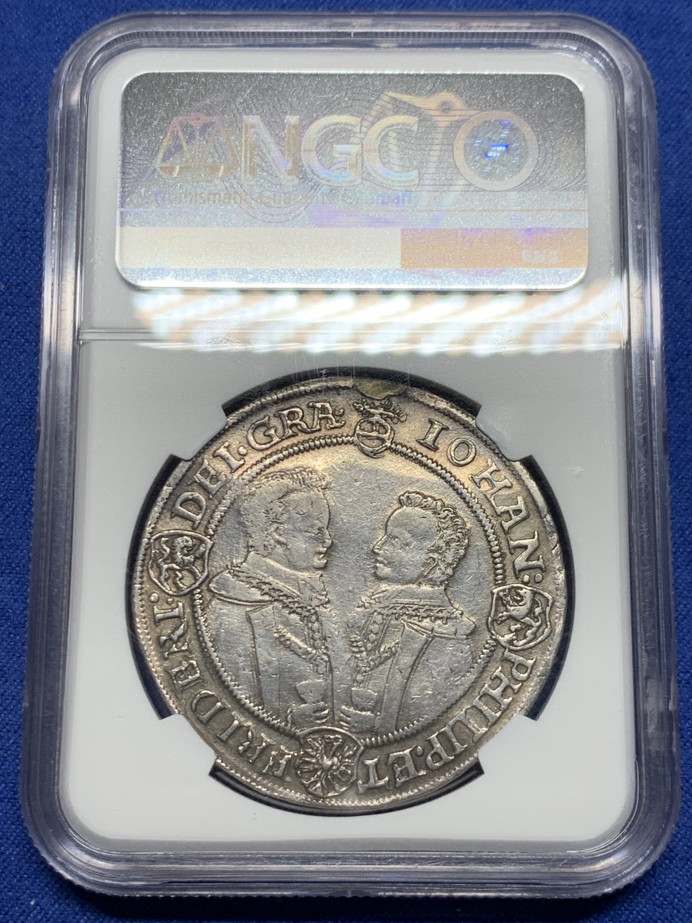 《竞宝斋》第240场-周日，周一 年终尾场 (全场包邮) NGC XFD 德国1610年萨克森兄弟泰勒银币 非常好的状态 可惜边缘有焊过