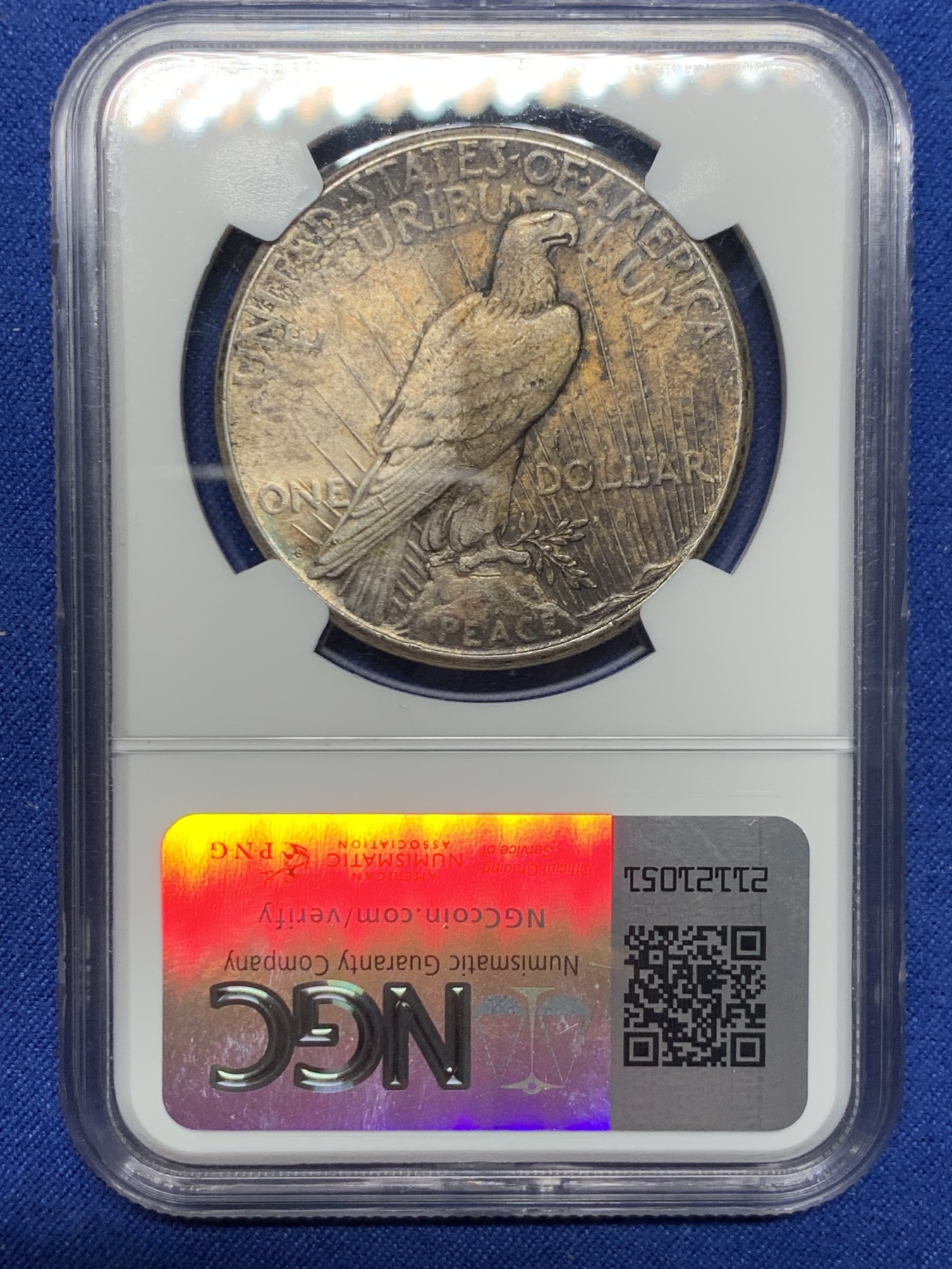 《竞宝斋》第240场-周日，周一 年终尾场 (全场包邮) NGC-MS63 美国1922年一美元和平银币，双面酱彩包浆，很难得