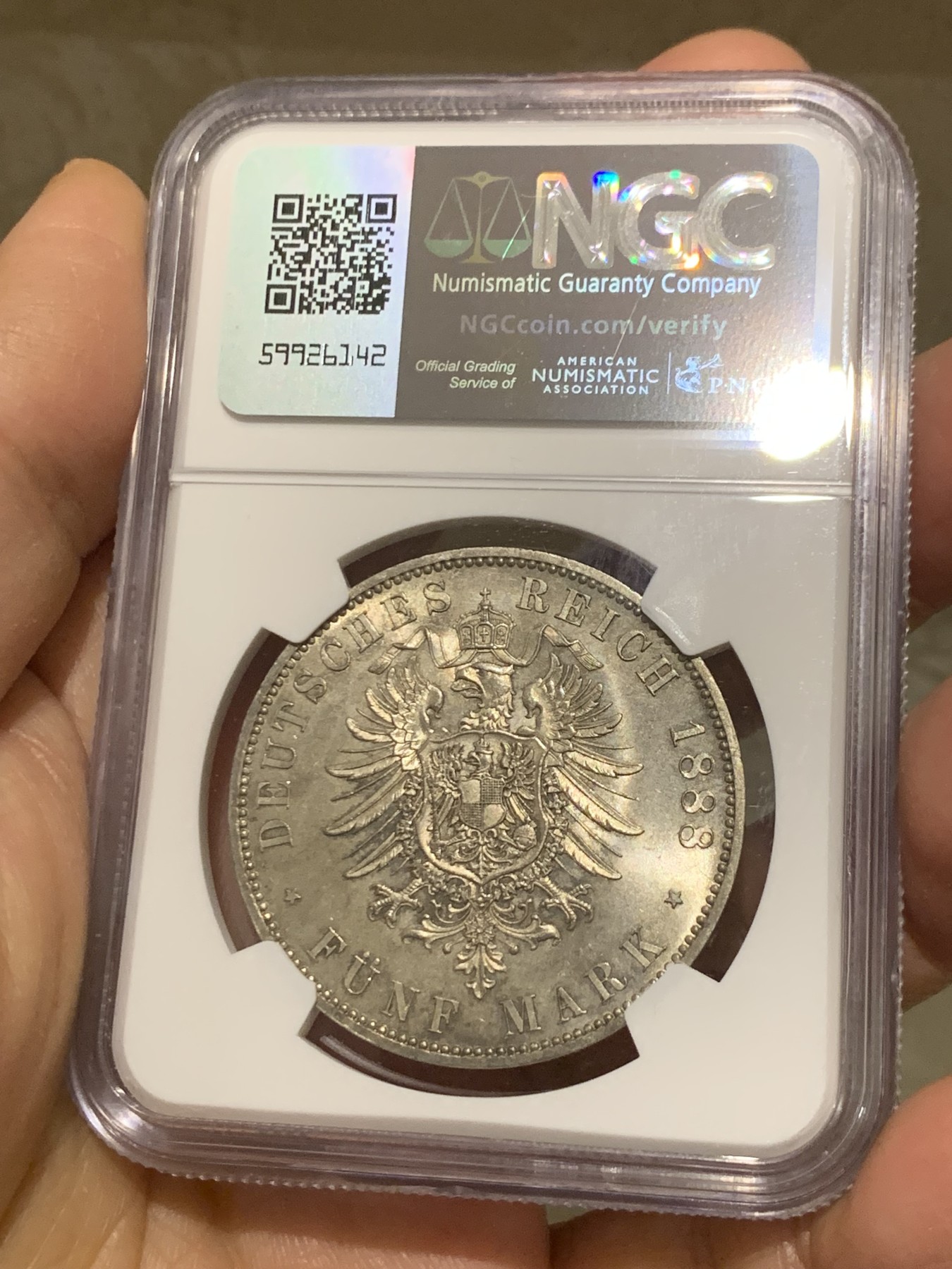 《竞宝斋》第240场-周日，周一 年终尾场 (全场包邮) NGC-MS64 德国 1888 普鲁士腓特烈三世5马克银币 绚丽十字光