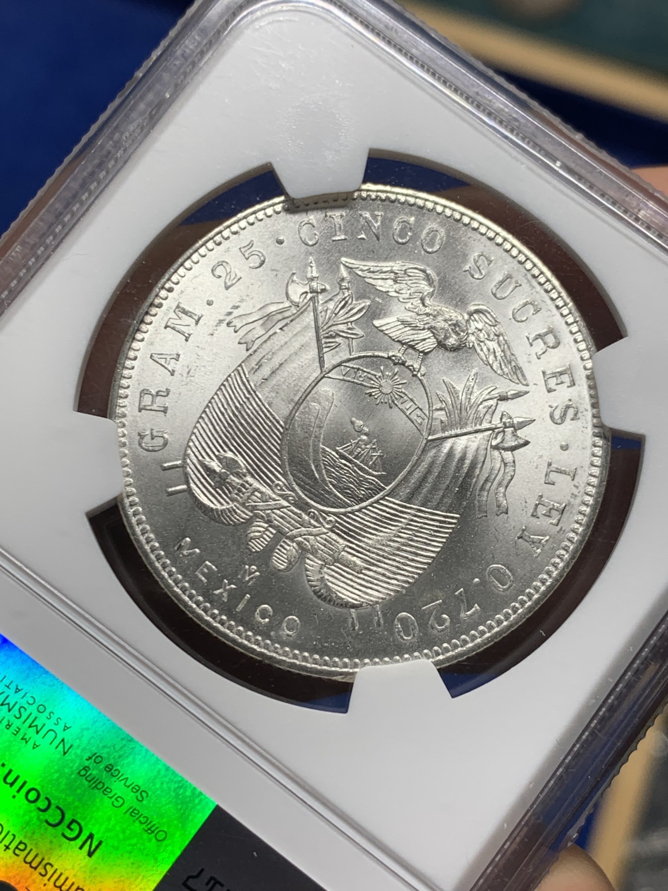 《竞宝斋》第240场-周日，周一 年终尾场 (全场包邮) NGC-MS63 厄瓜多尔 1944年5苏克雷银币 方便面头 卷拆爆光品相 闪闪发亮