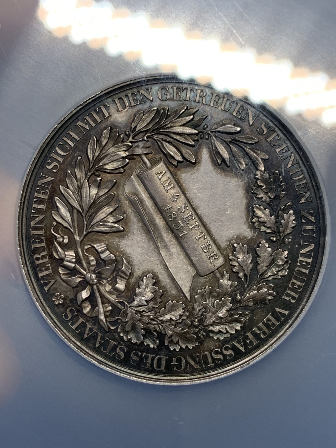 《竞宝斋》第240场-周日，周一 年终尾场 (全场包邮) NGC-MS64 1831 德意志萨克森邦国新宪法纪念大银章 浮雕状态与细节 胜过币不少 大规格大盒封装 此款确实少见