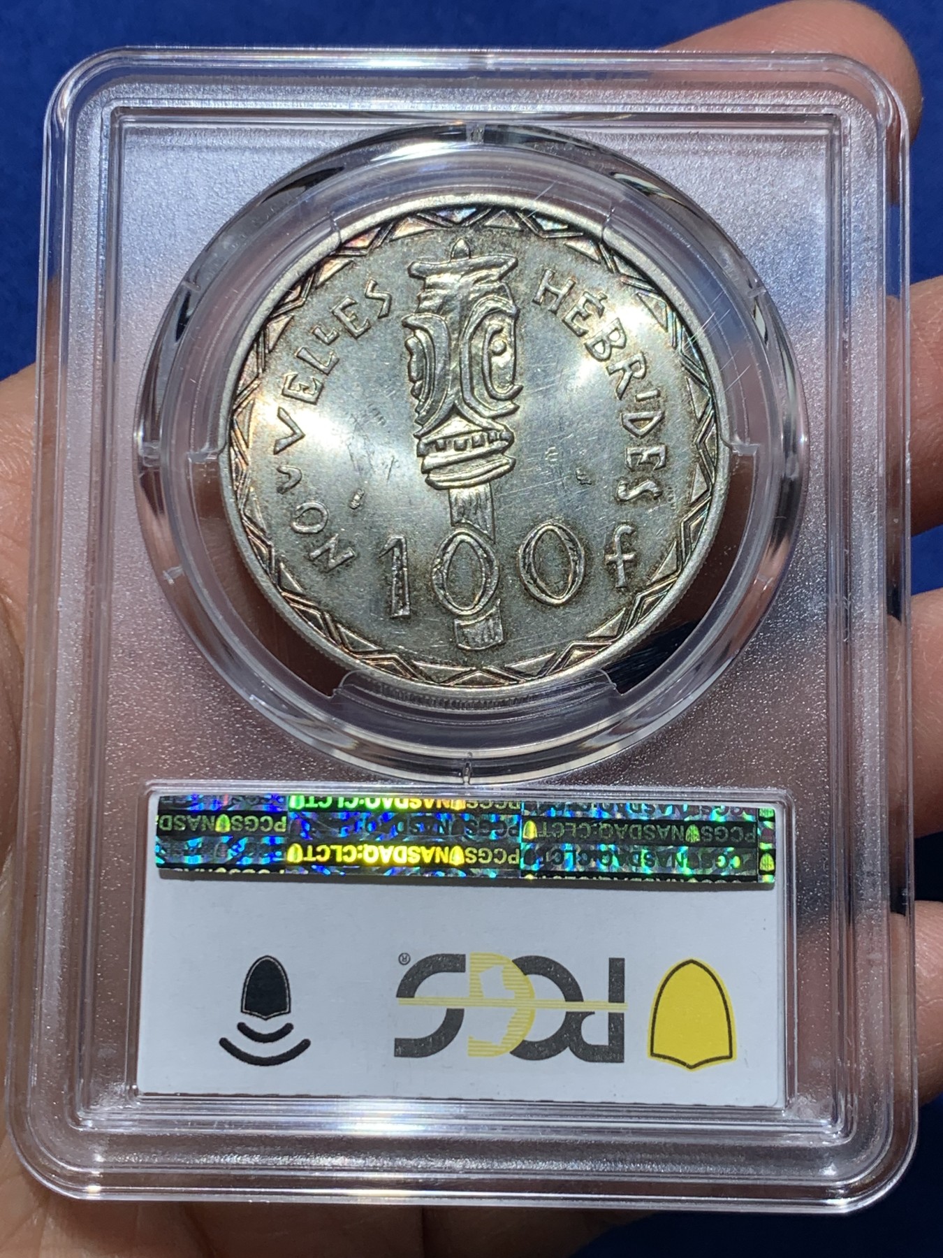 《竞宝斋》第240场-周日，周一 年终尾场 (全场包邮) PCGS金盾 MS63 新赫布底里1966年100法郎银币