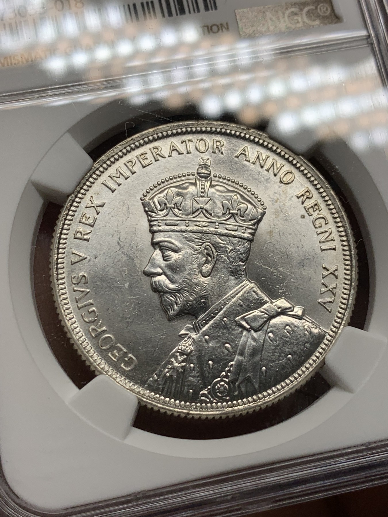 《竞宝斋》第240场-周日，周一 年终尾场 (全场包邮) NGC-MS64 加拿大 1935年1元 乔五划船银币 经典图案 银光闪闪 高分好品 一步到位