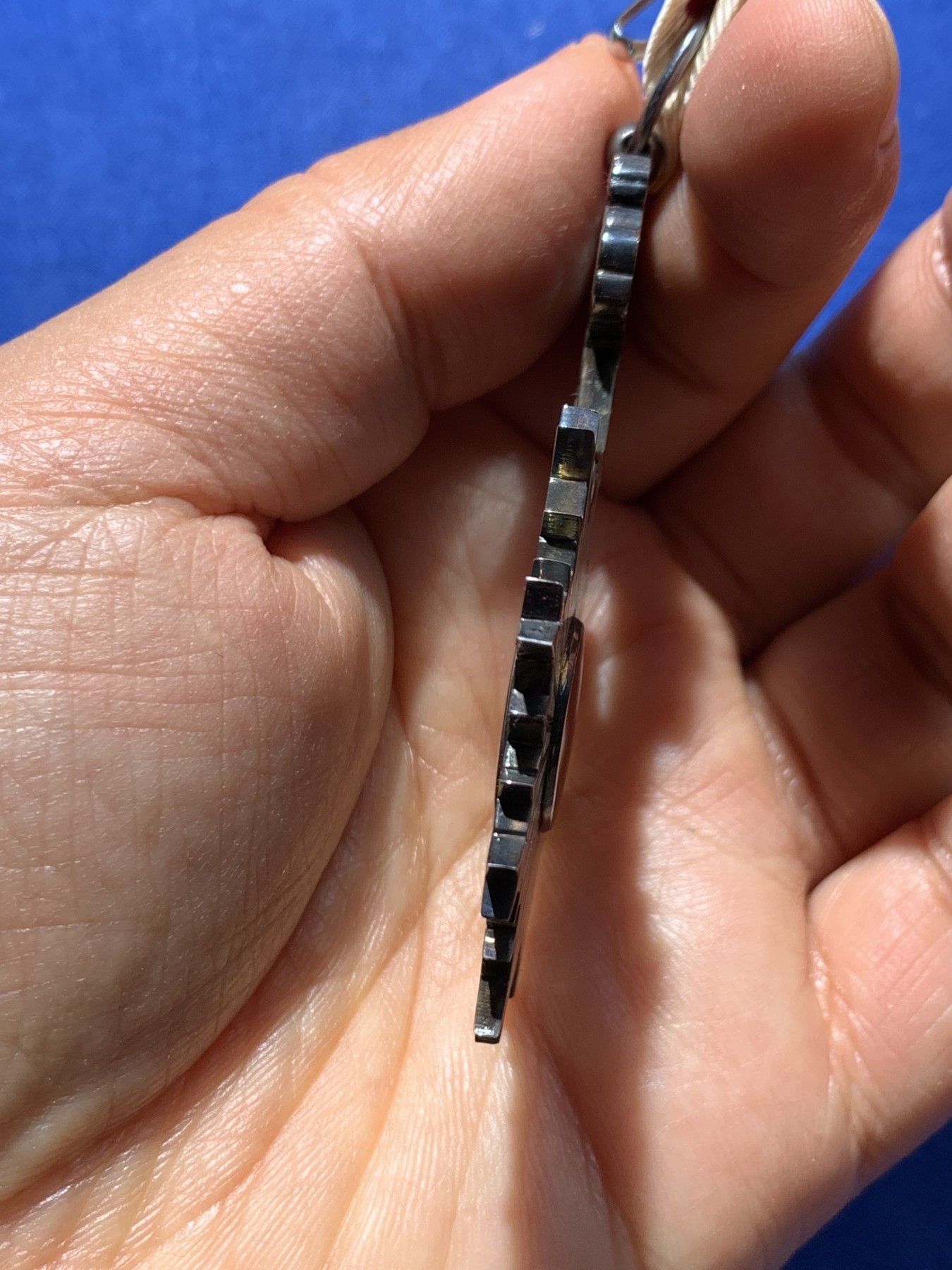 《竞宝斋》第240场-周日，周一 年终尾场 (全场包邮) 日本新六等单光旭日章 大规格银质 七宝烧完整