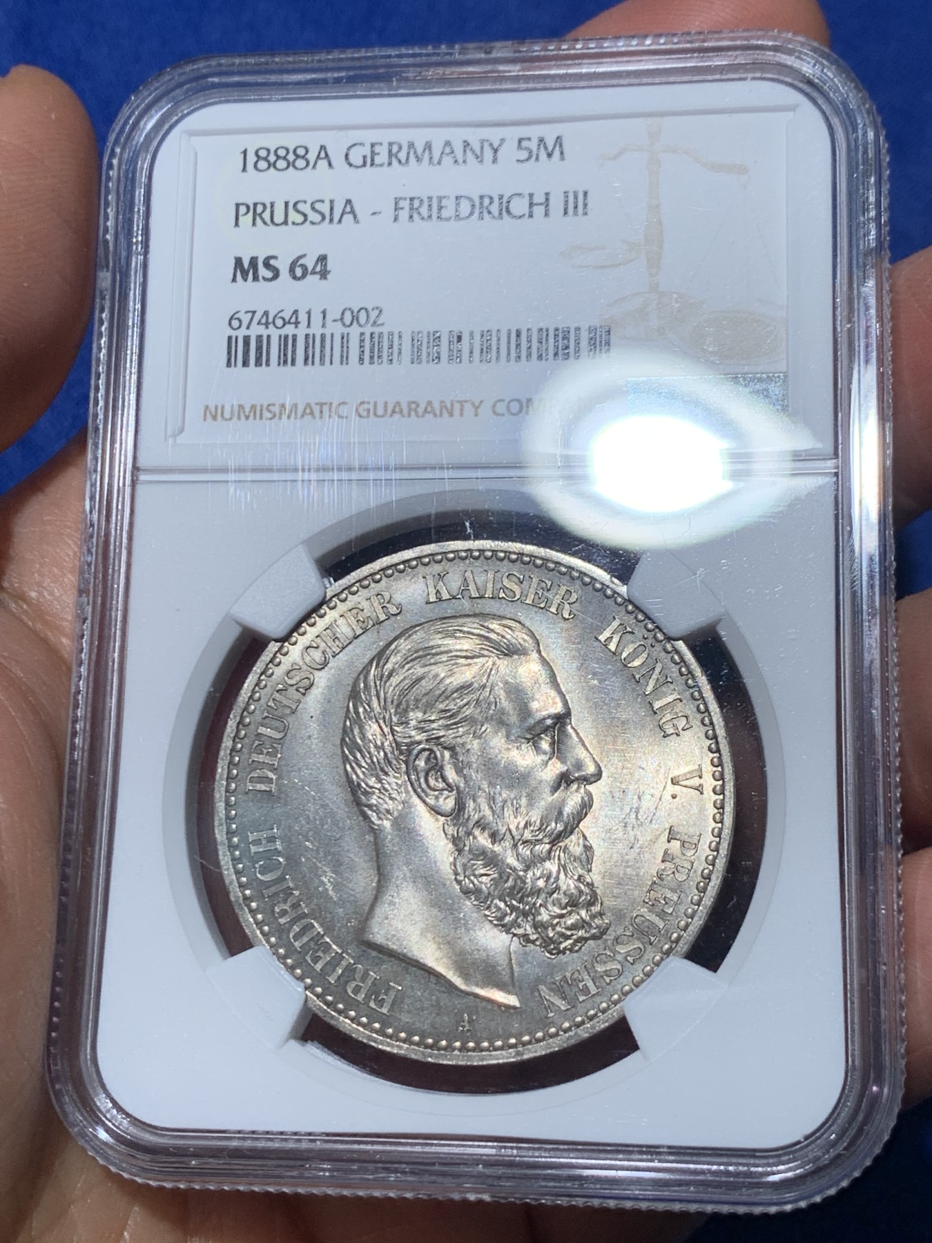 《竞宝斋》第240场-周日，周一 年终尾场 (全场包邮) NGC-MS64 德国 1888 普鲁士腓特烈三世5马克银币 绚丽十字光