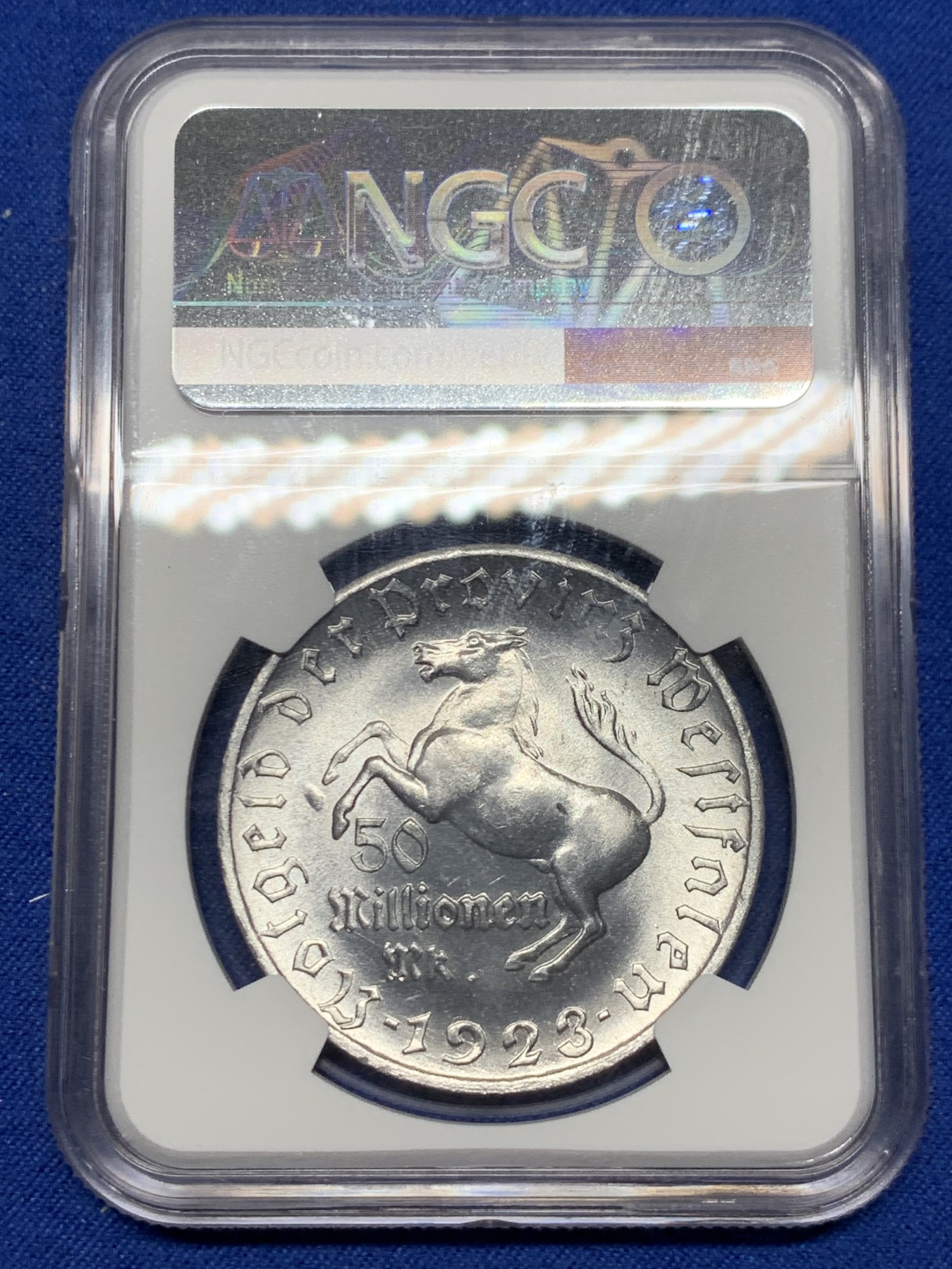 《竞宝斋》第240场-周日，周一 年终尾场 (全场包邮) NGC MS64 德国紧急状态硬币威斯特法伦1923年五千万马克马币，德紧少见品种，超强转光，铸纹清晰，足够自藏