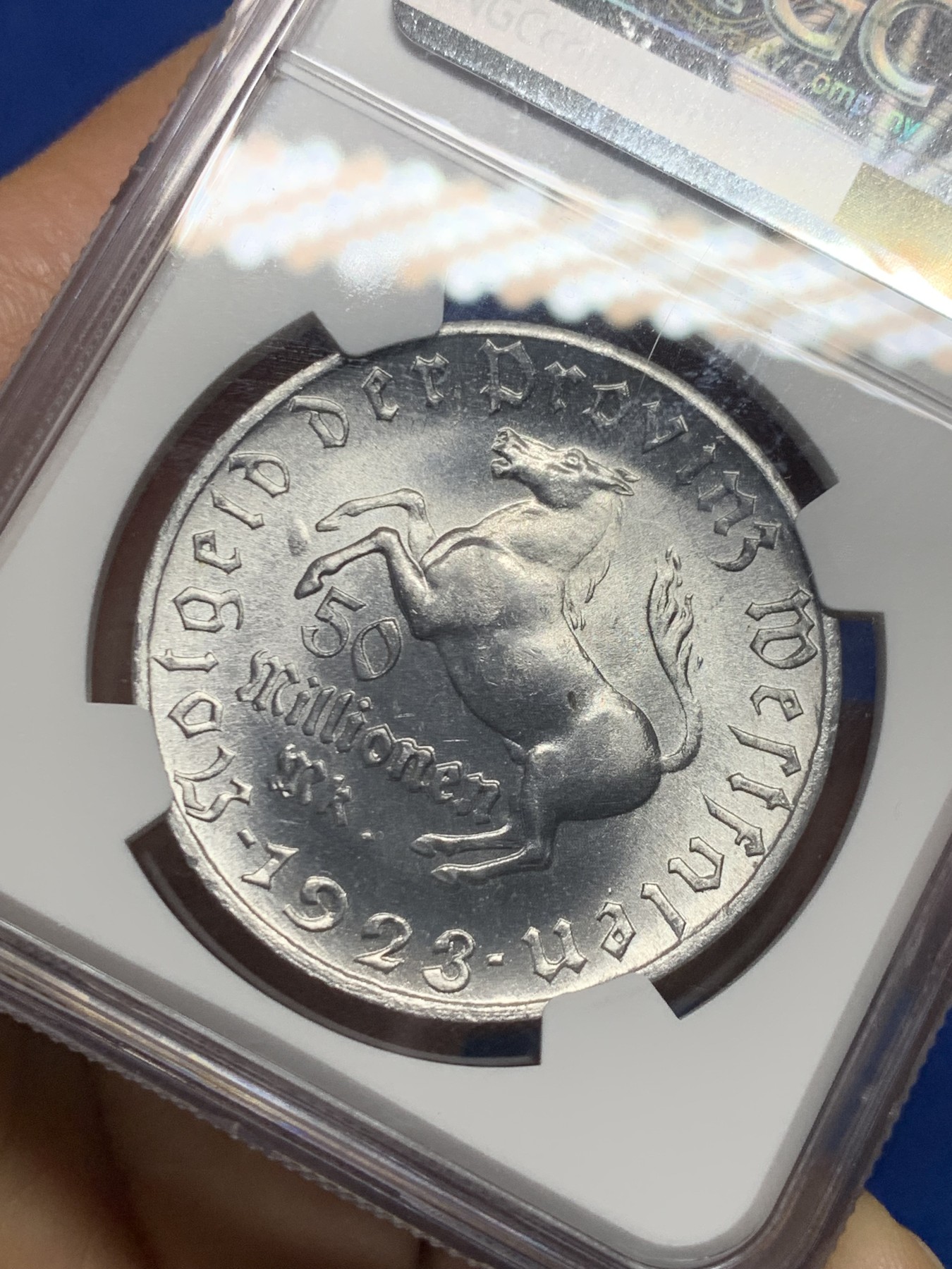 《竞宝斋》第240场-周日，周一 年终尾场 (全场包邮) NGC MS64 德国紧急状态硬币威斯特法伦1923年五千万马克马币，德紧少见品种，超强转光，铸纹清晰，足够自藏