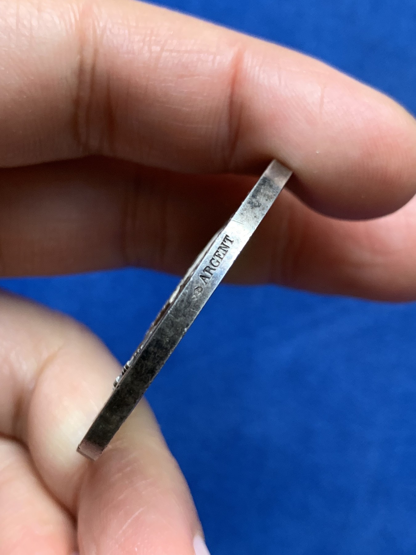 《竞宝斋》第240场-周日，周一 年终尾场 (全场包邮) 法国银质jeton 兰姆斯女子高中 34.6克 41.1mm 丰饶角银标