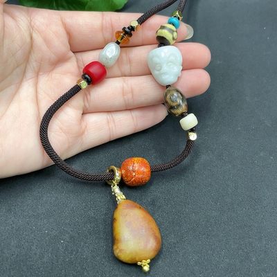 新疆和田玉黄沁籽料品牌设计款手作项链 - 新疆和田玉黄沁籽料品牌设计款手作项链