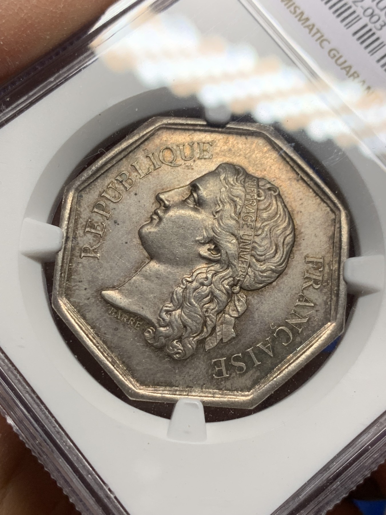 《竞宝斋》第240场-周日，周一 年终尾场 (全场包邮) NGC MS64 法国吉尔公证处女神八角银质代币