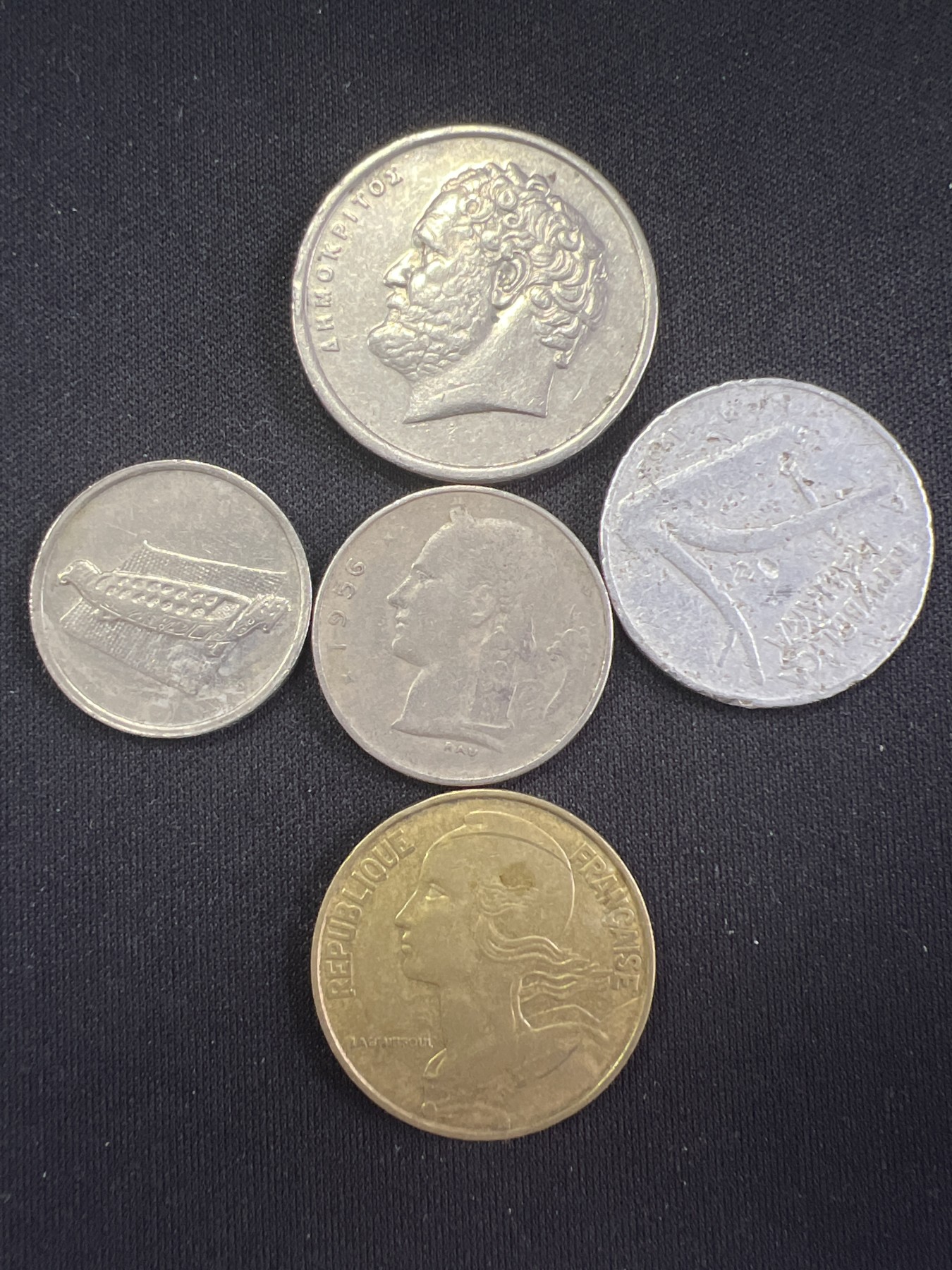 第519期  硬币专场 （无押金，捡漏，全场50包邮，偏远地区除外，接收代拍业务） 硬币五枚