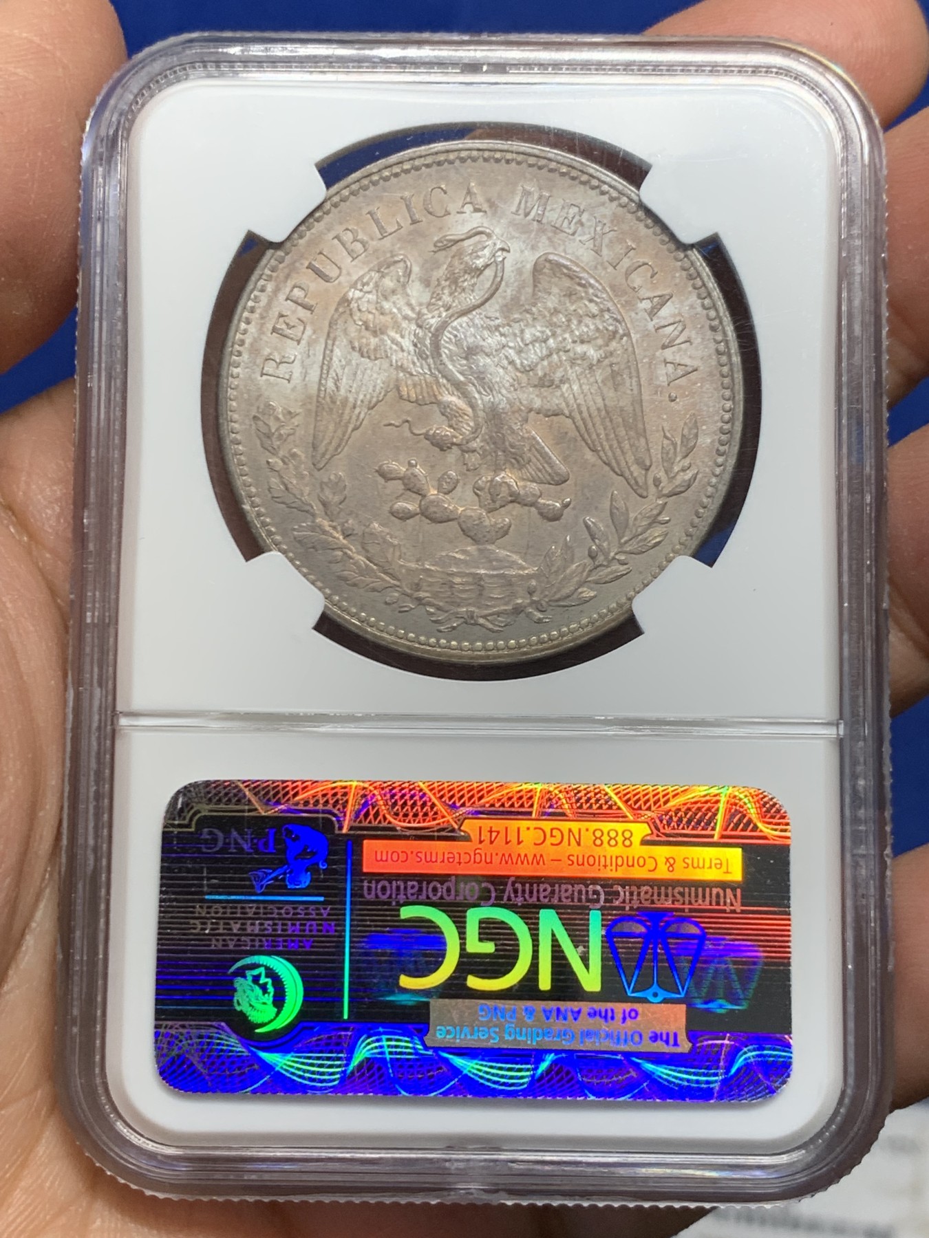 《竞宝斋》第240场-周日，周一 年终尾场 (全场包邮) NGC MS63 墨西哥1908年MO GV鹰洋1比索银币 老盒严评 双面五彩