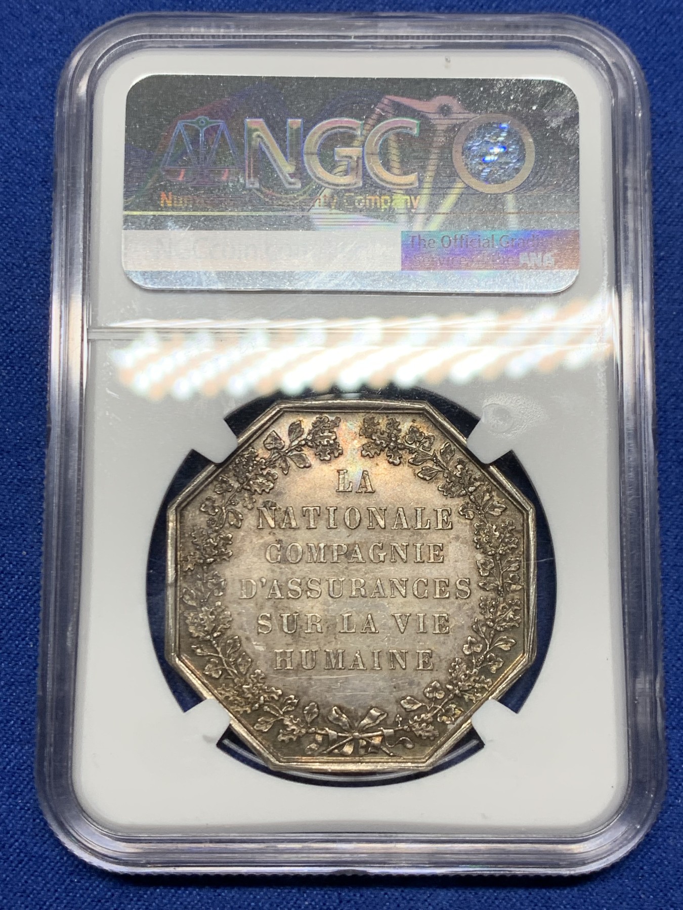 《竞宝斋》第240场-周日，周一 年终尾场 (全场包邮) NGC MS64 法国1830人寿保险八角银质代币