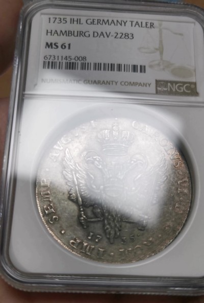 凡希社世界钱币微拍第二百六十期 荐！1735IHL汉萨同盟汉堡自由市盾徽双头鹰大型泰勒NGC-MS61 亚光灰彩，收藏级品相！