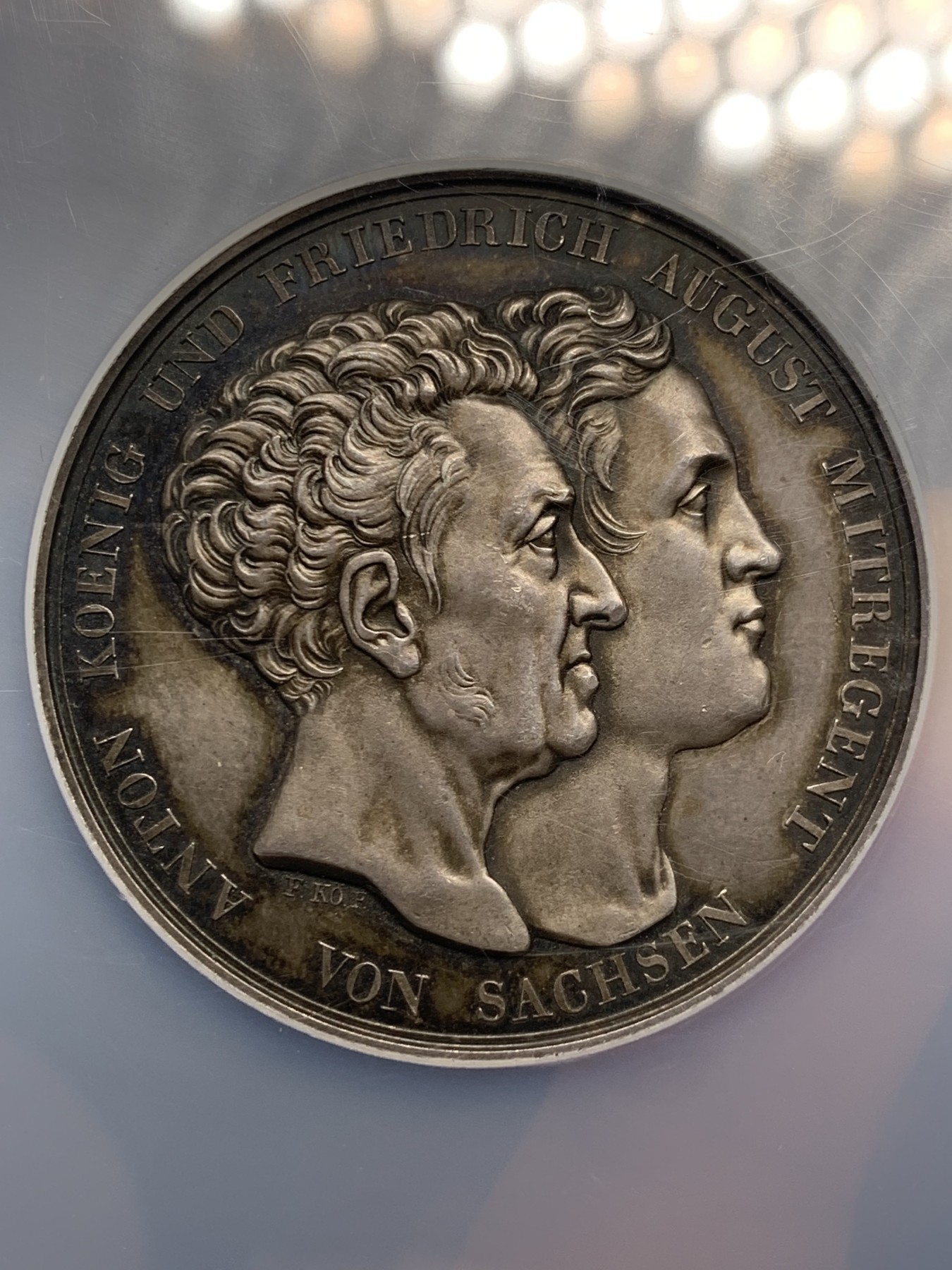 《竞宝斋》第240场-周日，周一 年终尾场 (全场包邮) NGC-MS64 1831 德意志萨克森邦国新宪法纪念大银章 浮雕状态与细节 胜过币不少 大规格大盒封装 此款确实少见