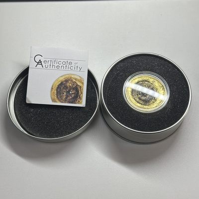 康怡轩钱币【以色列+葡萄牙+库克+澳大利亚+芬兰】第251003期  2017年库克群岛发行陨石系列-非洲马里球粒H5陨石镀金纪念银币  1枚