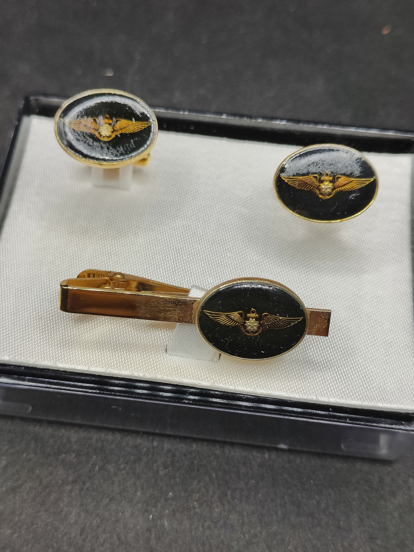 全场0元起拍 第129期 咸鱼国勋章拍卖专场 2月4日（周日）下午6：00开始 日本空自 第一航空群领带夹袖扣