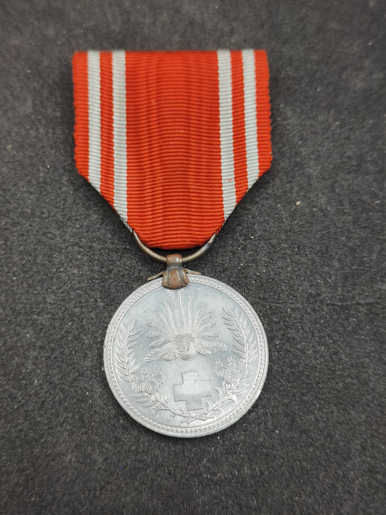 全场0元起拍 第129期 咸鱼国勋章拍卖专场 2月4日（周日）下午6：00开始 日本赤十字社员章 非银制